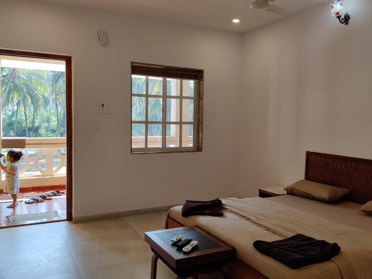 White House Beach Resort, Nagaon Экстерьер фото