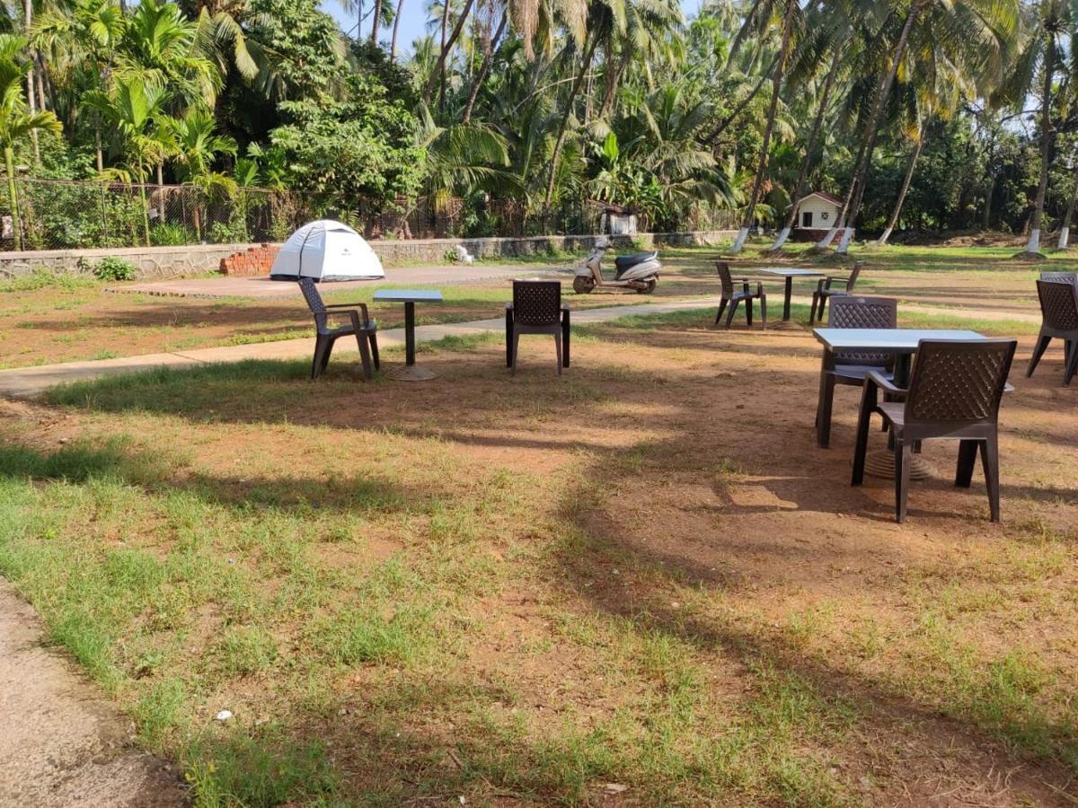 White House Beach Resort, Nagaon Экстерьер фото