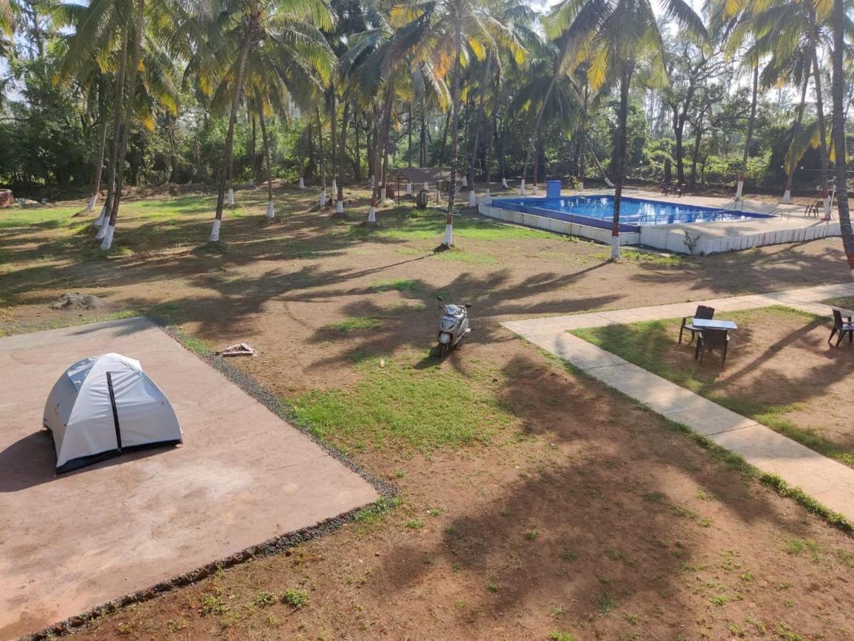 White House Beach Resort, Nagaon Экстерьер фото